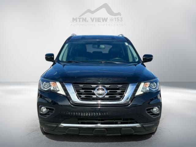 2019 Nissan Pathfinder SL