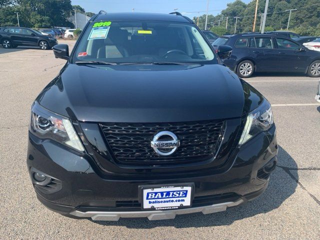 2019 Nissan Pathfinder SL