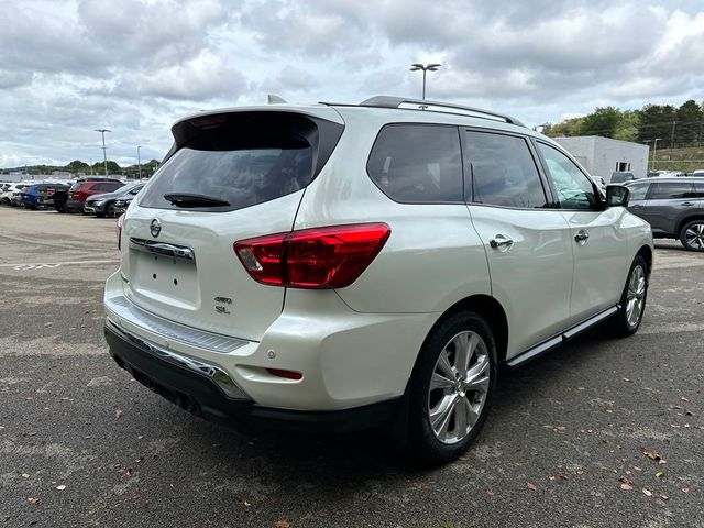 2019 Nissan Pathfinder SL