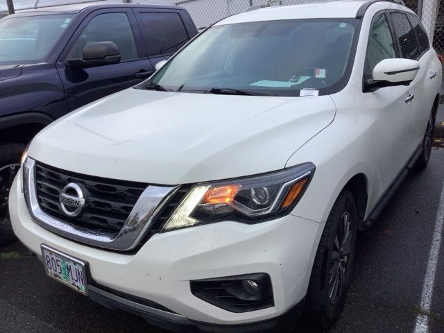 2019 Nissan Pathfinder SL