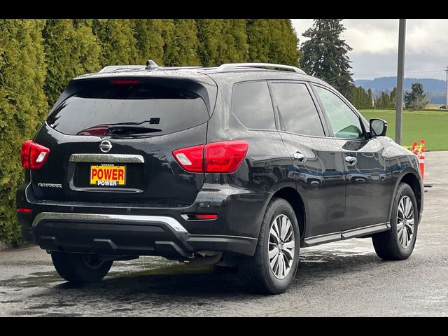 2019 Nissan Pathfinder SL