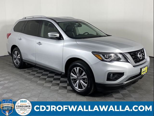 2019 Nissan Pathfinder SL