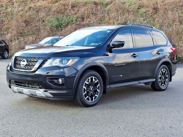 2019 Nissan Pathfinder SL