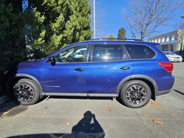 2019 Nissan Pathfinder SL