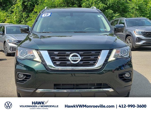 2019 Nissan Pathfinder SL