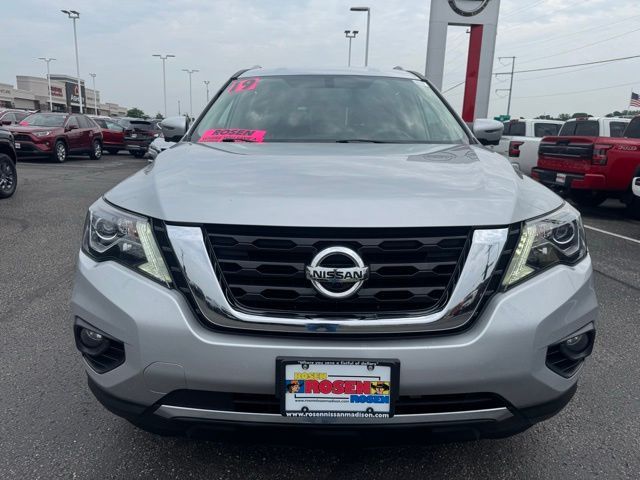 2019 Nissan Pathfinder SL
