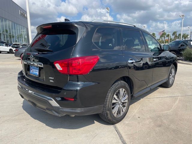 2019 Nissan Pathfinder SL