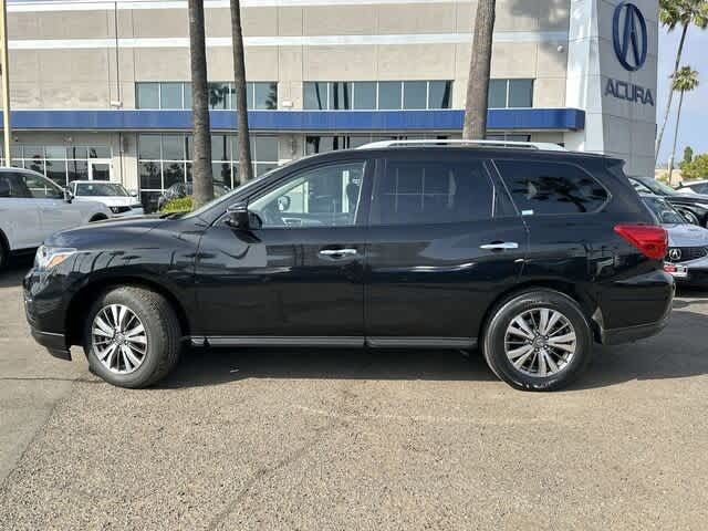 2019 Nissan Pathfinder SL