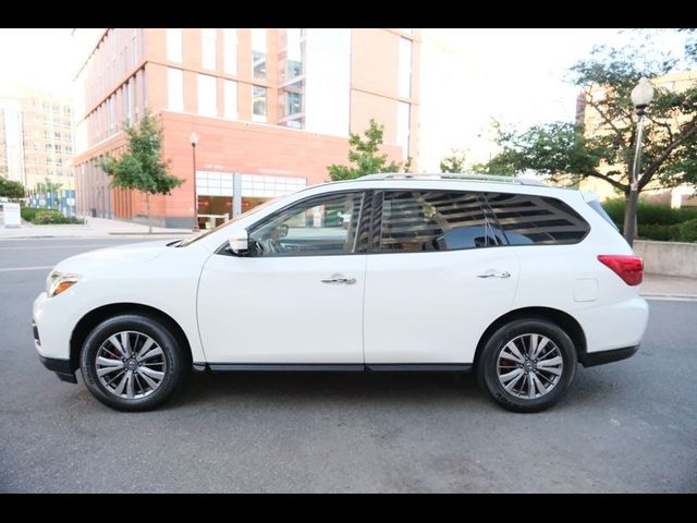 2019 Nissan Pathfinder SL