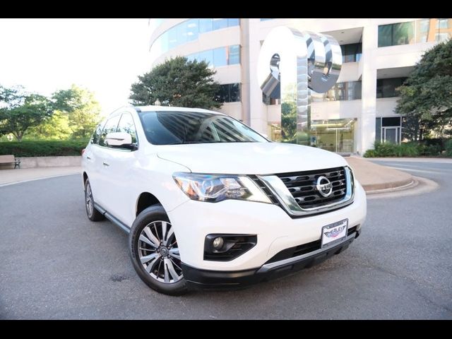 2019 Nissan Pathfinder SL