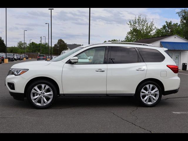 2019 Nissan Pathfinder SL
