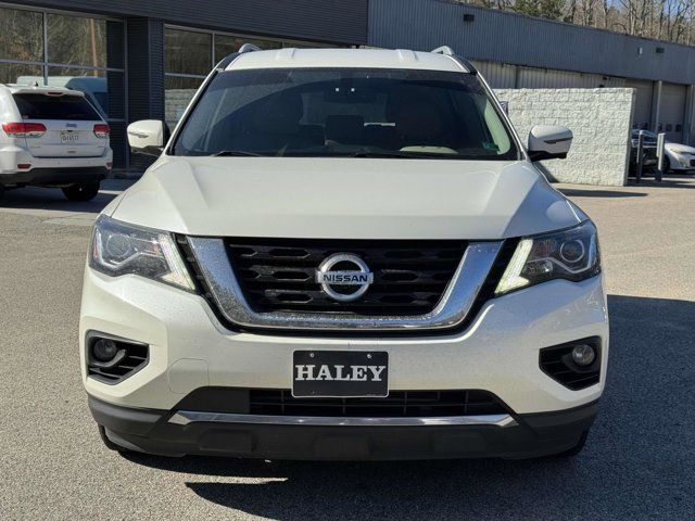 2019 Nissan Pathfinder SL