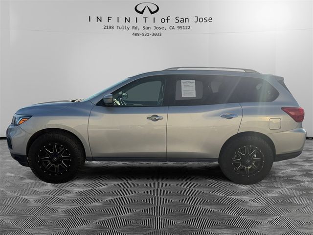 2019 Nissan Pathfinder SL