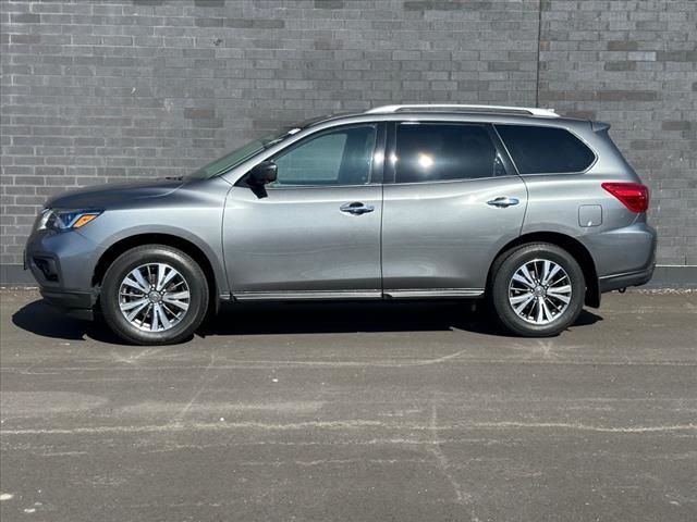 2019 Nissan Pathfinder SL