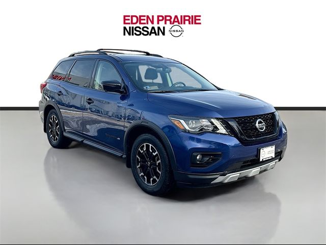 2019 Nissan Pathfinder SL