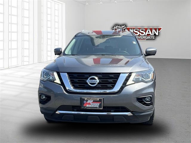 2019 Nissan Pathfinder SL