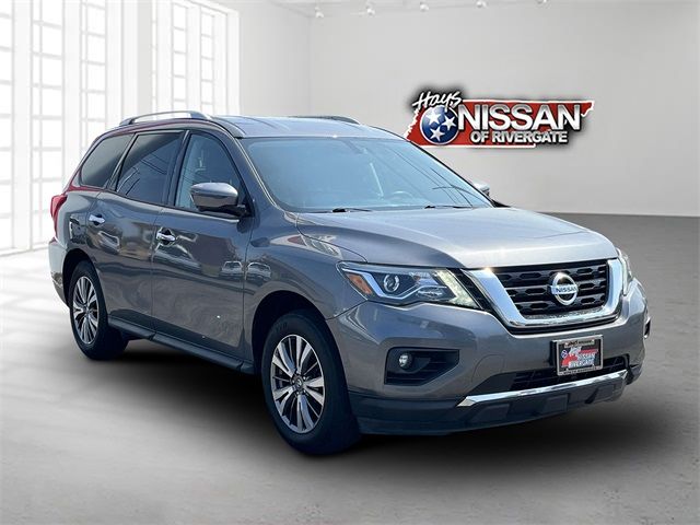 2019 Nissan Pathfinder SL