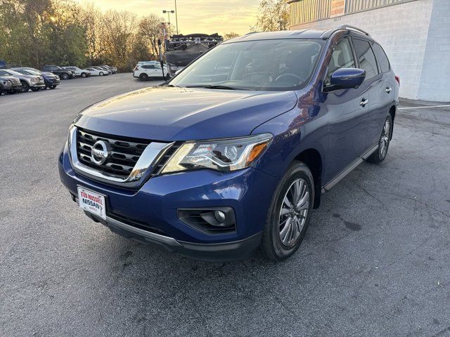 2019 Nissan Pathfinder SL