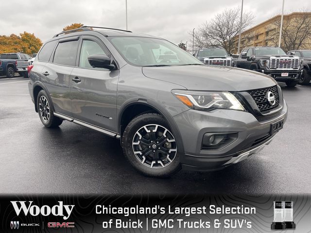 2019 Nissan Pathfinder SL