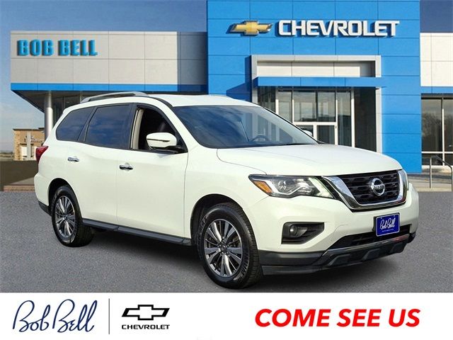 2019 Nissan Pathfinder SL