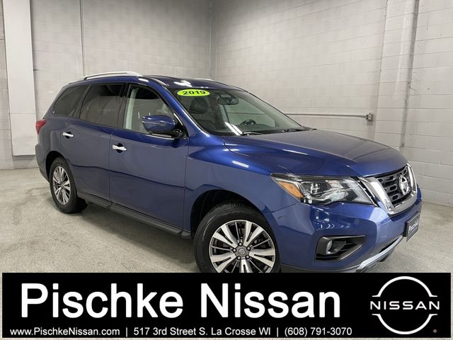 2019 Nissan Pathfinder SL