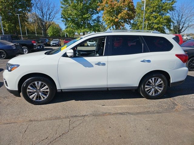 2019 Nissan Pathfinder SL