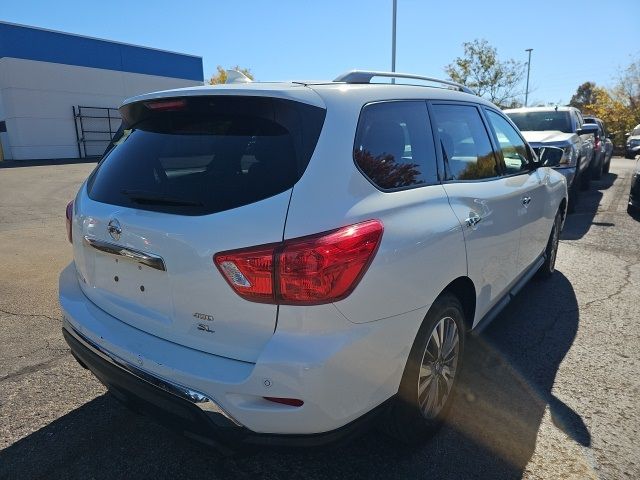 2019 Nissan Pathfinder SL