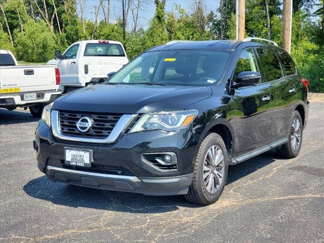 2019 Nissan Pathfinder SL