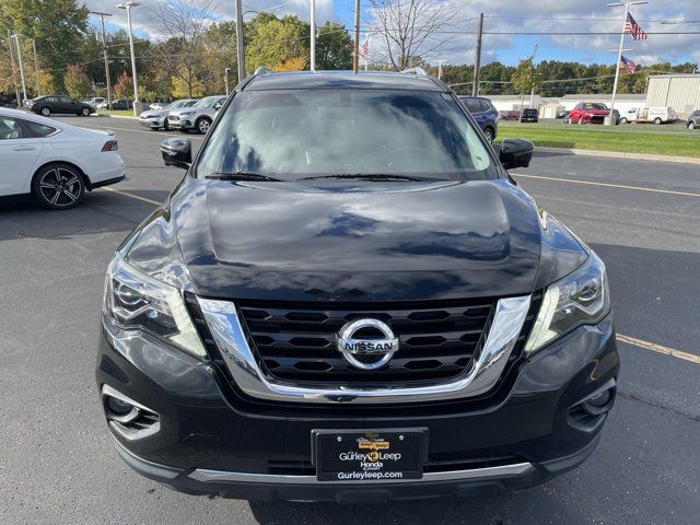 2019 Nissan Pathfinder SL