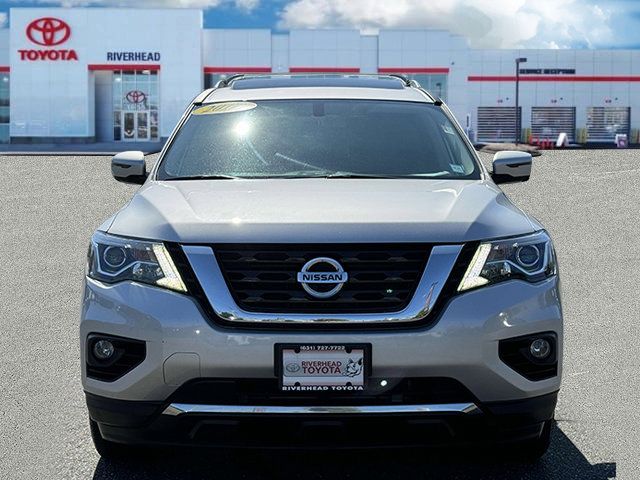 2019 Nissan Pathfinder SL