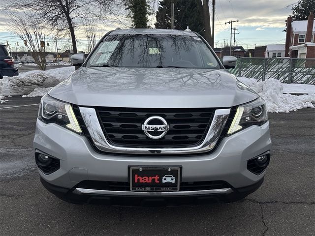 2019 Nissan Pathfinder SL