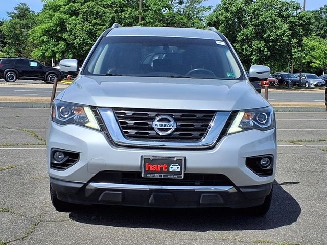 2019 Nissan Pathfinder SL