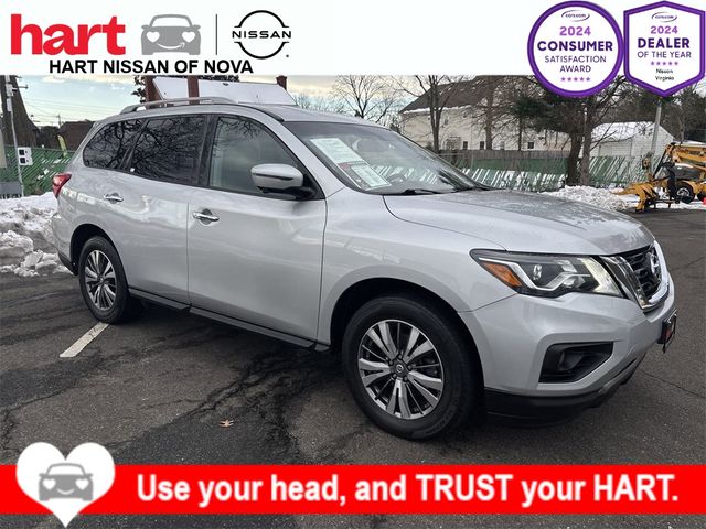 2019 Nissan Pathfinder SL