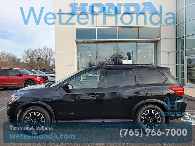 2019 Nissan Pathfinder SL