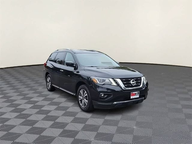 2019 Nissan Pathfinder SL