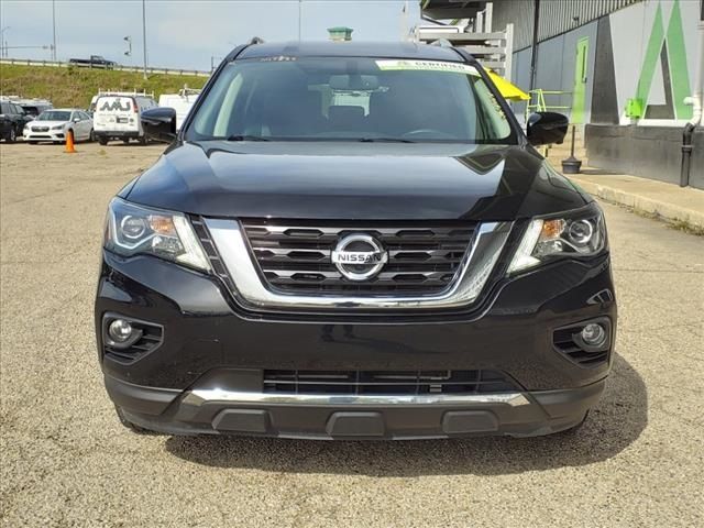 2019 Nissan Pathfinder SL