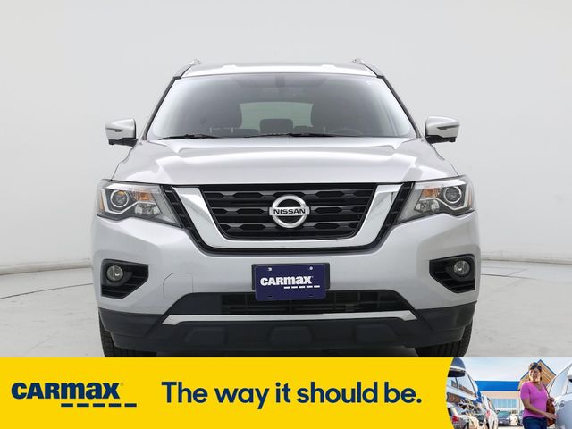 2019 Nissan Pathfinder SL