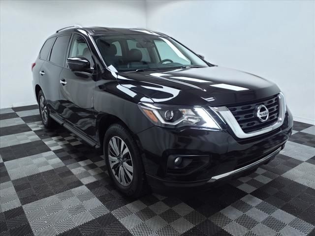 2019 Nissan Pathfinder SL