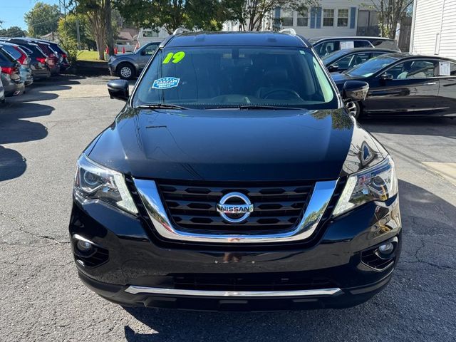 2019 Nissan Pathfinder SL