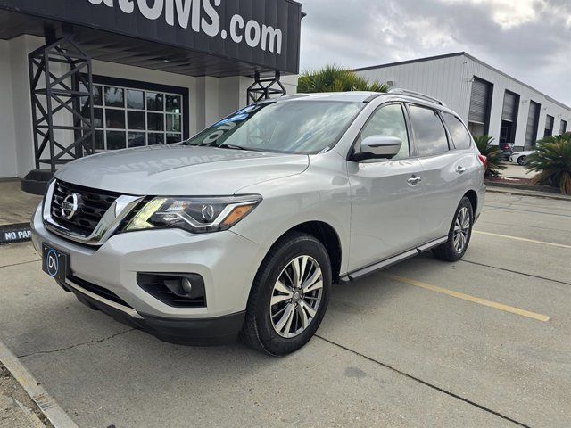 2019 Nissan Pathfinder SL