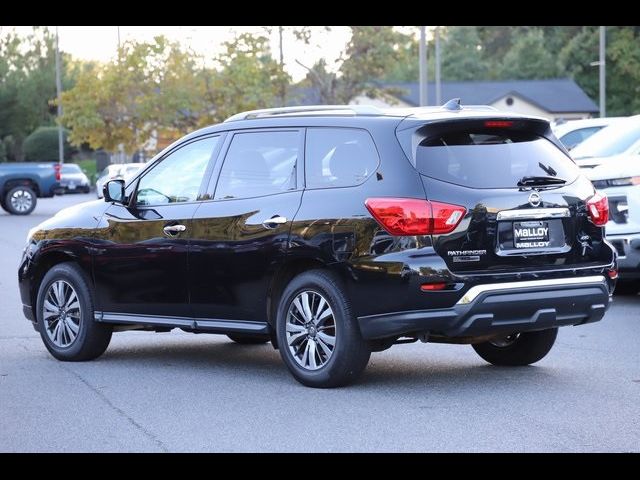 2019 Nissan Pathfinder SL