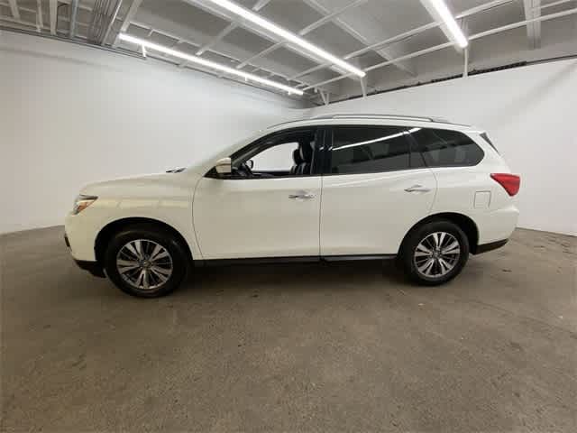 2019 Nissan Pathfinder SL
