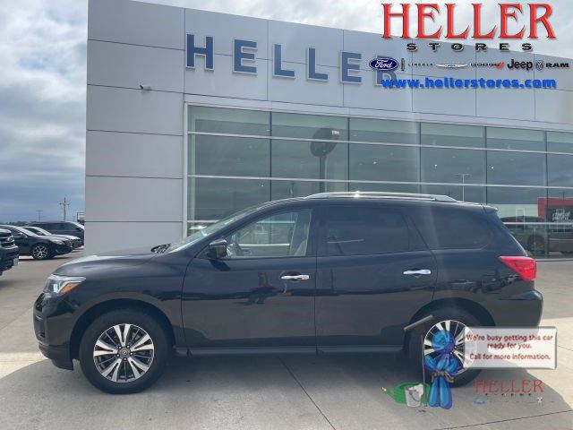 2019 Nissan Pathfinder SL