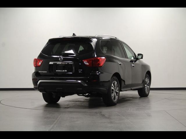 2019 Nissan Pathfinder SL