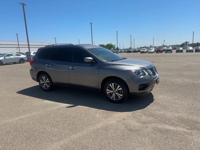 2019 Nissan Pathfinder SL