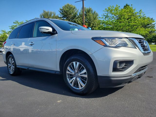 2019 Nissan Pathfinder SL