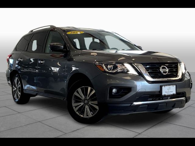 2019 Nissan Pathfinder SL