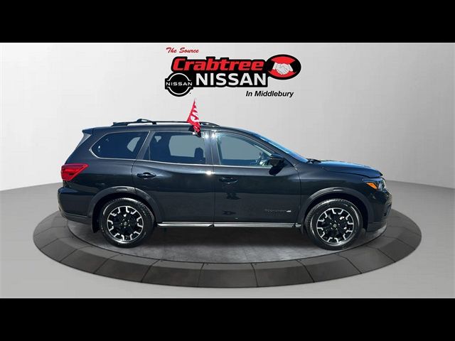 2019 Nissan Pathfinder SL