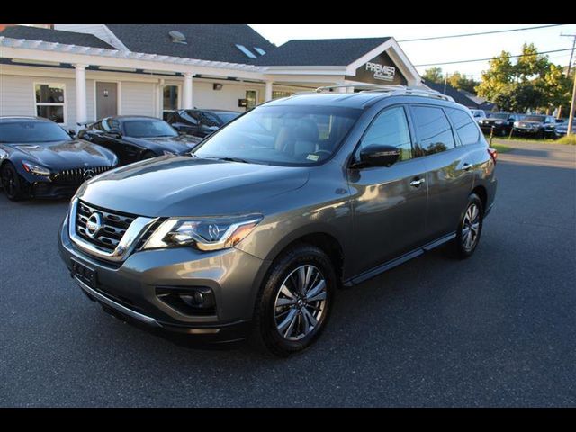 2019 Nissan Pathfinder SL