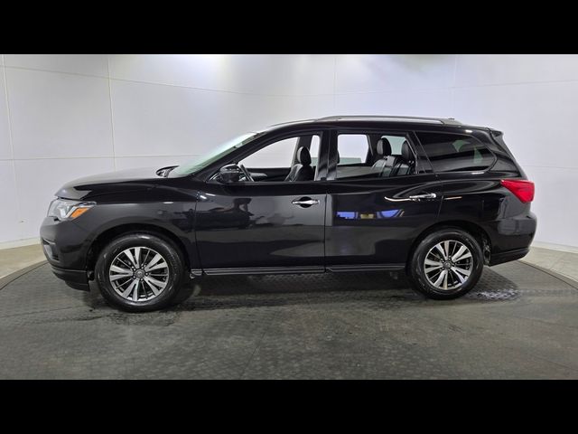 2019 Nissan Pathfinder SL